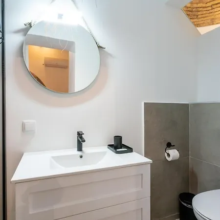Holiday home Privilege Casa Perto Do Mar With Rooftop Jacuzzi, *