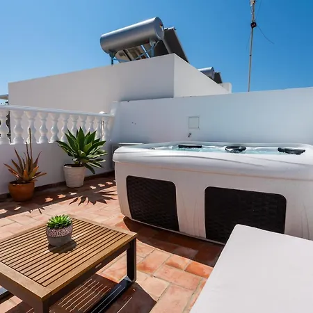 Privilege Casa Perto Do Mar With Rooftop Jacuzzi, * Olhao