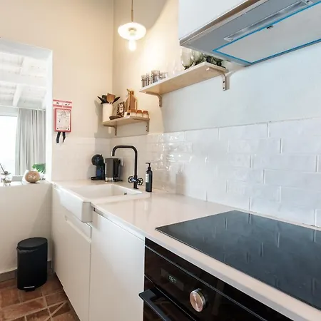 Holiday home Privilege Casa Perto Do Mar With Rooftop Jacuzzi, *